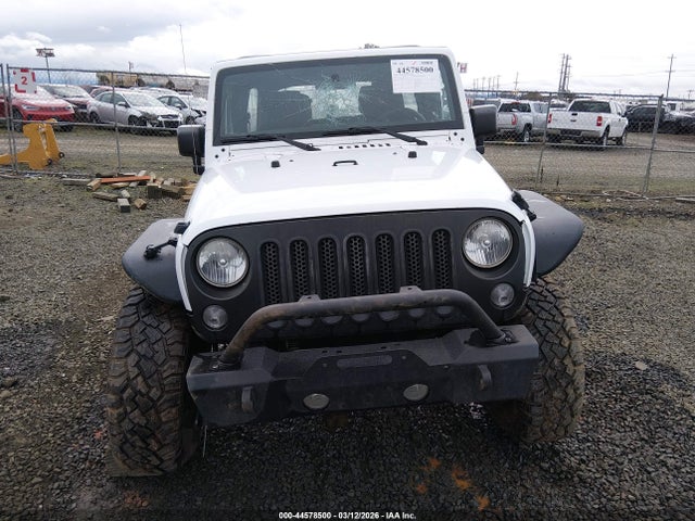 1C4BJWDGXFL517149 Jeep Wrangler Unlimited Sport