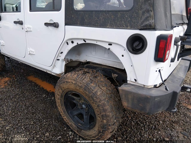 1C4BJWDGXFL517149 Jeep Wrangler Unlimited Sport