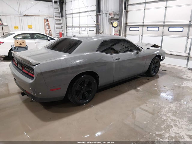 Dodge Challenger Sxt 2018 2C3CDZAG3JH294609 Image 4