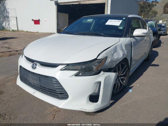 Scion TC 2015 JTKJF5C76F3096242 Image 2