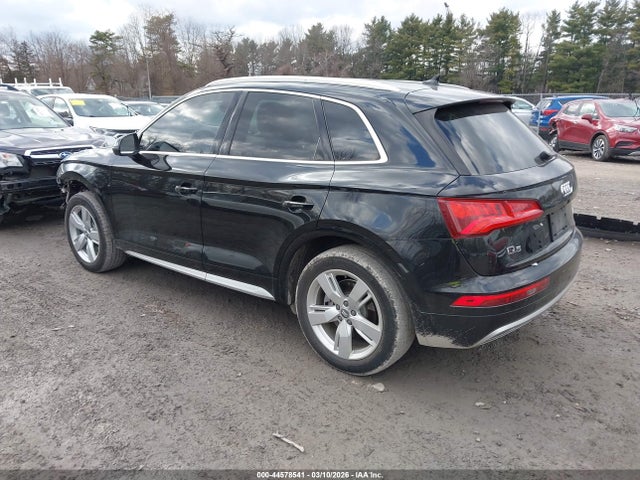 2018 AUDI Q5 WA1BNAFY8J2109710 Photo 2