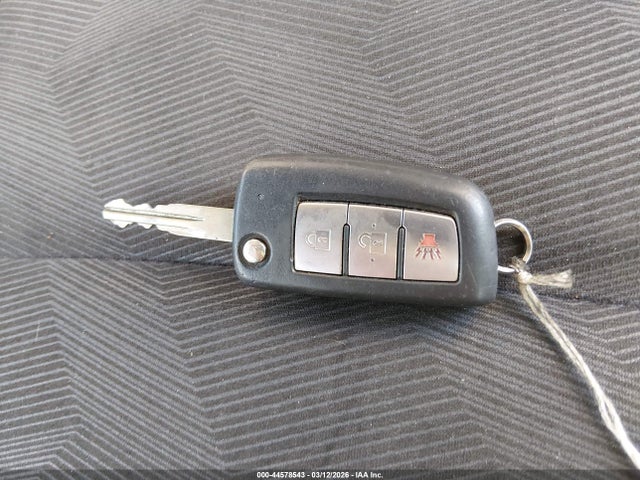 44578543 :رقم المزاد ، KNMAT2MVXFP523524 vin ، 2015 Nissan Rogue S مزاد بيع