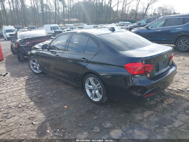 44578552 :رقم المزاد ، WBA8B9G58HNU50669 vin ، 2017 Bmw 330i مزاد بيع