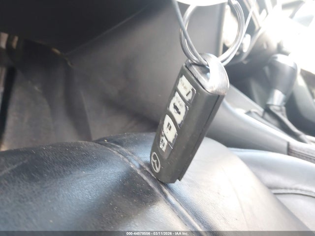 2017 MAZDA MAZDA3 JM1BN1V74H1110593 Photo 10