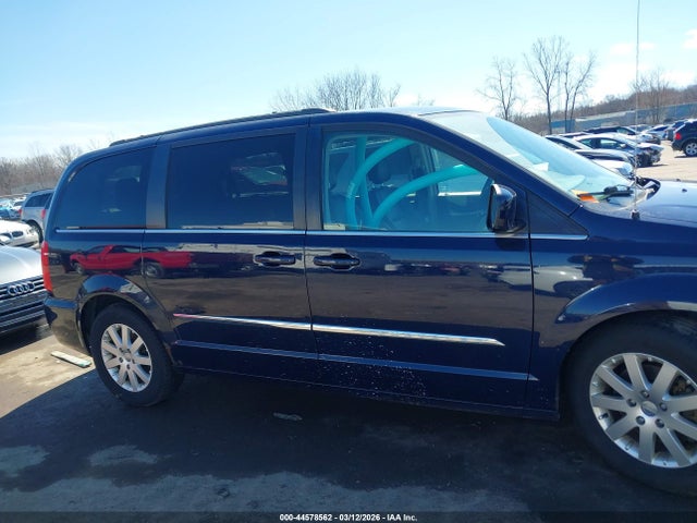 Продаж на аукціоні авто 2015 Chrysler Town & Country Touring, vin: 2C4RC1BG6FR706838, номер лоту: 44578562