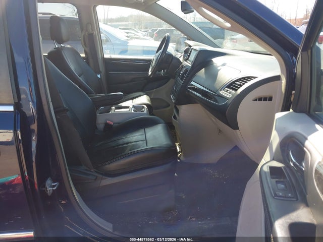 Продаж на аукціоні авто 2015 Chrysler Town & Country Touring, vin: 2C4RC1BG6FR706838, номер лоту: 44578562