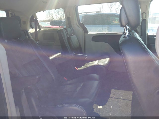 Продаж на аукціоні авто 2015 Chrysler Town & Country Touring, vin: 2C4RC1BG6FR706838, номер лоту: 44578562
