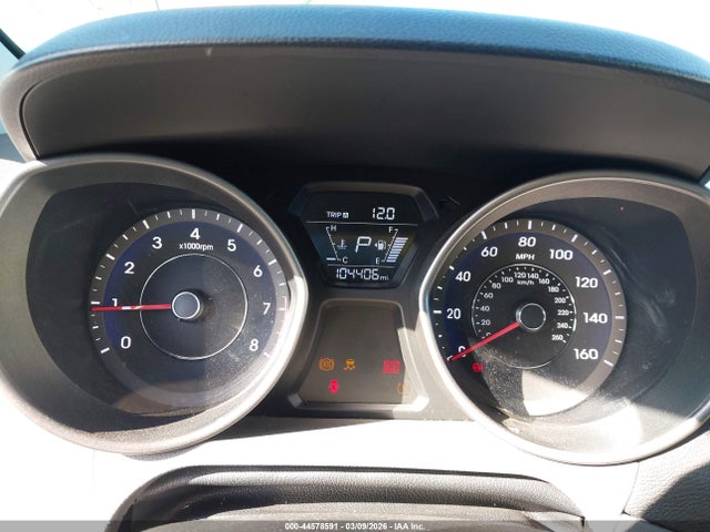 5NPDH4AE7EH477983 Hyundai ELANTRA SE