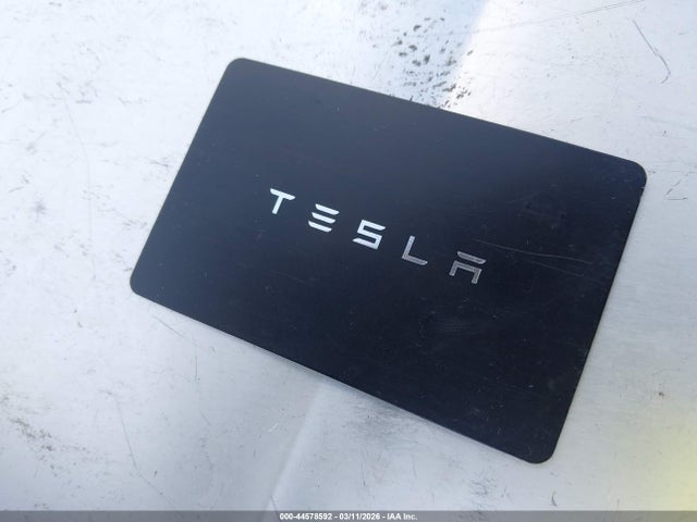 2020 TESLA MODEL Y 5YJYGDEE2LF043030 Photo 10