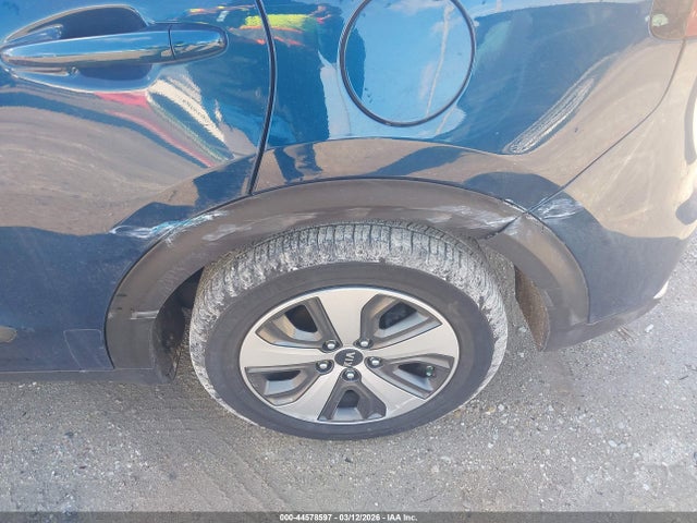 Продажа на аукционе авто 2018 Kia Niro Ex, vin: KNDCE3LC5J5118071, номер лота: 44578597