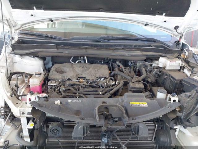44578605 :رقم المزاد ، 5TDBRKEC1NS081057 vin ، 2022 Toyota Sienna Le مزاد بيع