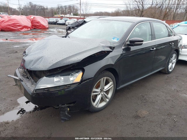 2014 VOLKSWAGEN PASSAT 1VWBT7A37EC088646 Photo 1