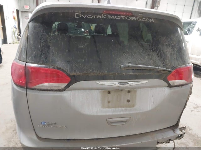 44578610 :رقم المزاد ، 2C4RC1DG1HR610616 vin ، 2017 Chrysler Pacifica Touring مزاد بيع