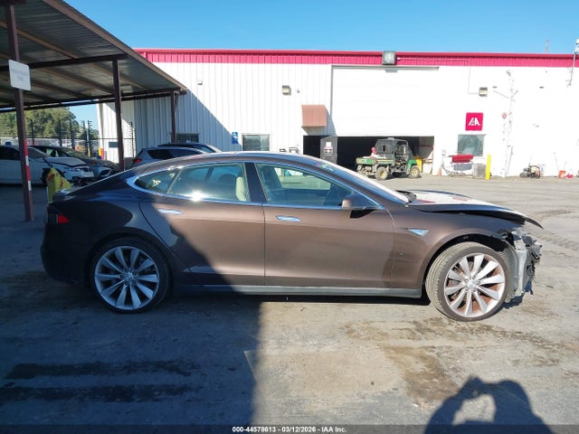 Aukcja sprzedaży 2013 Tesla Model S, vin: 5YJSA1DN6DFP06074, numer aukcji: 44578613
