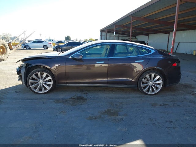 Aukcja sprzedaży 2013 Tesla Model S, vin: 5YJSA1DN6DFP06074, numer aukcji: 44578613