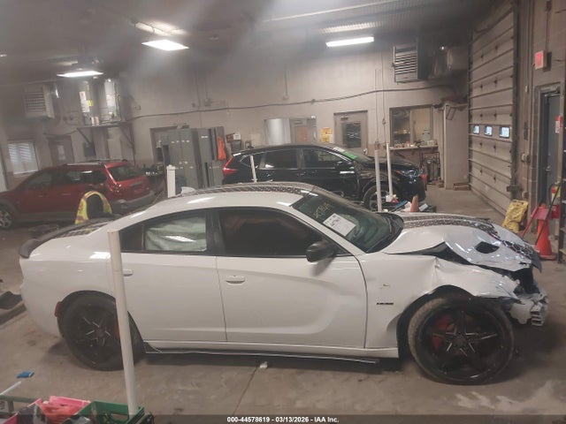 Продаж на аукціоні авто 2016 Dodge Charger R/t, vin: 2C3CDXCT0GH340341, номер лоту: 44578619