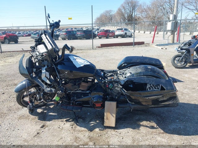 Harley-Davidson FLHX 2024 1HD1KB719RB625859 Image 13