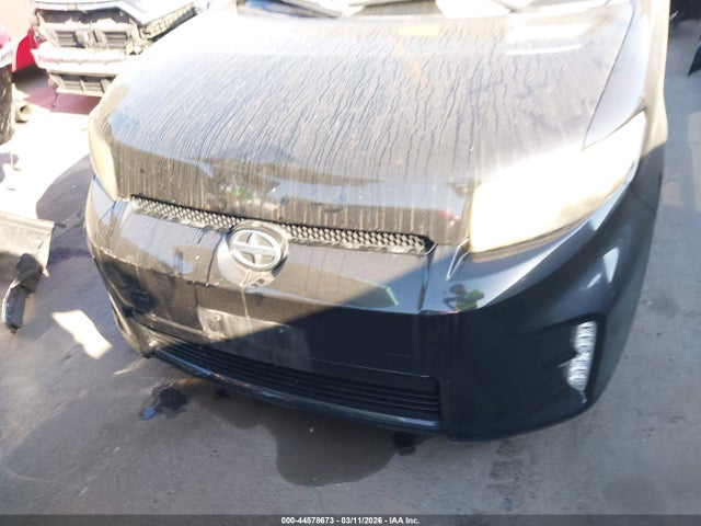 Scion XB 2015 JTLZE4FE7FJ078849 Image 13