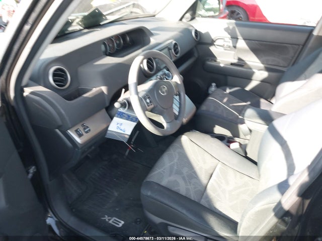 Scion XB 2015 JTLZE4FE7FJ078849 Image 18