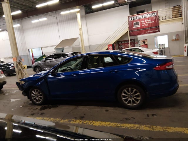 Ford FUSION S 2017 3FA6P0G79HR350964 Image 15