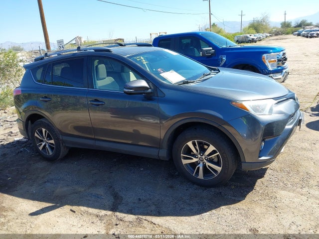Toyota Rav4 Xle 2017 JTMWFREV4HD094051 Image 13