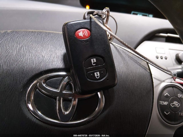 2013 Toyota Prius Two მანქანა იყიდება აუქციონზე, vin: JTDKN3DU2D0344010, აუქციონის ნომერი: 44578728