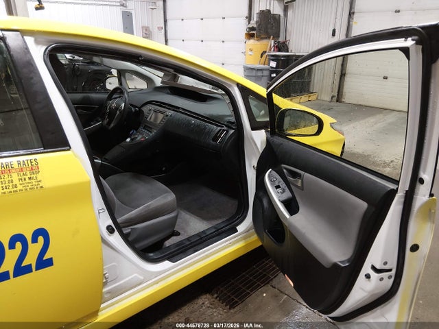2013 Toyota Prius Two მანქანა იყიდება აუქციონზე, vin: JTDKN3DU2D0344010, აუქციონის ნომერი: 44578728