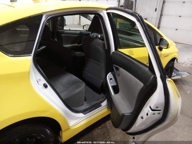2013 Toyota Prius Two მანქანა იყიდება აუქციონზე, vin: JTDKN3DU2D0344010, აუქციონის ნომერი: 44578728