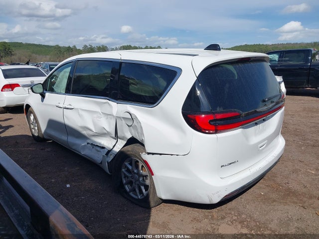 2025 CHRYSLER PACIFICA 2C4RC1BGXSR578498 Photo 2