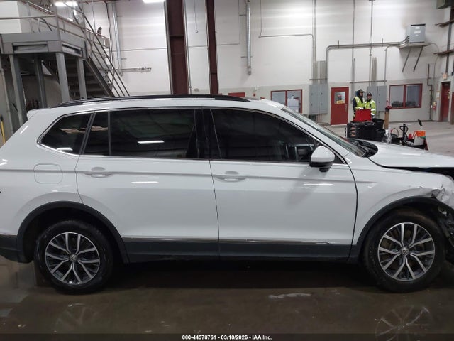 2020 Volkswagen Tiguan 2.0t Se/2.0t Se R-line Black/2.0t Sel მანქანა იყიდება აუქციონზე, vin: 3VV2B7AX1LM036502, აუქციონის ნომერი: 44578761