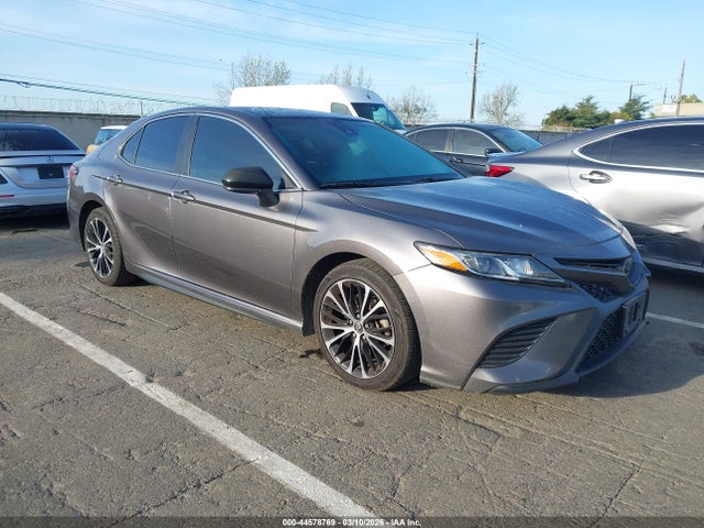 4T1B11HK8KU838852 Toyota CAMRY SE