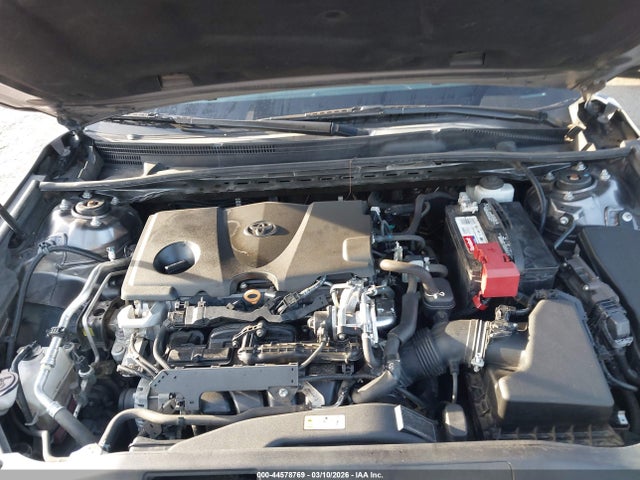 4T1B11HK8KU838852 Toyota CAMRY SE
