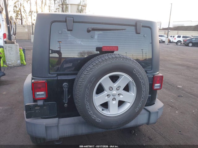 1C4GJWAG9HL727433 Jeep Wrangler Sport 4x4