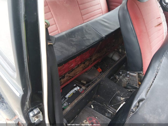 44578847 :رقم المزاد ، 1342460413 vin ، 1974 Volkswagen Super Beetle مزاد بيع