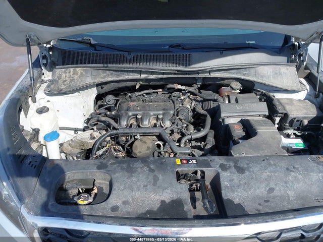 5XYPGDA50KG440504 KIA Sorento 3.3l Lx
