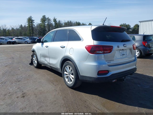 5XYPGDA50KG440504 KIA Sorento 3.3l Lx