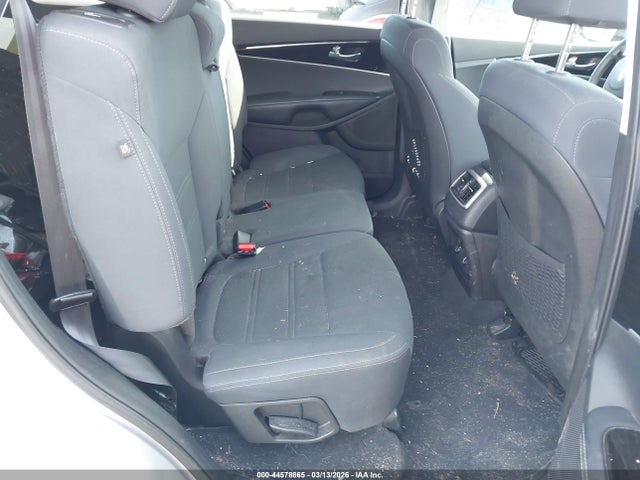 5XYPGDA50KG440504 KIA Sorento 3.3l Lx