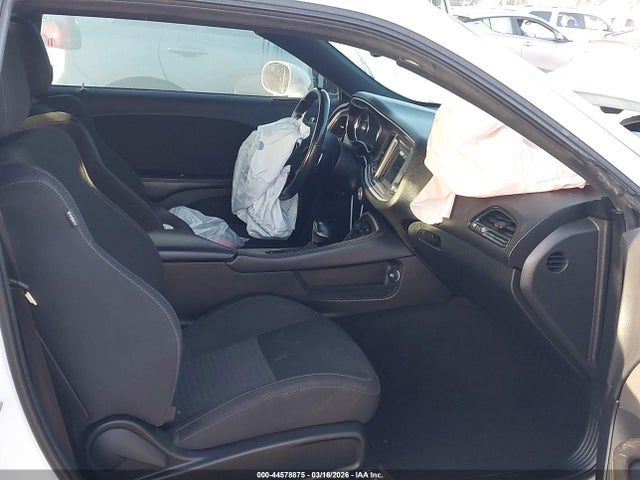 2019 DODGE CHALLENGER 2C3CDZBT4KH737508 Photo 4