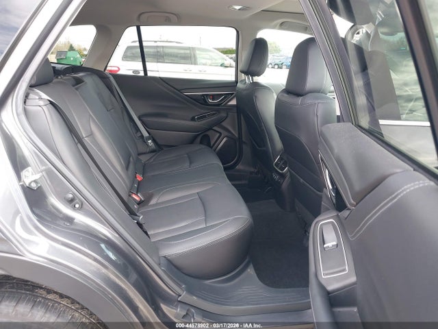 4S4BTANC9L3129958 Subaru Outback Limited