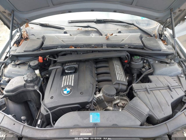 44578906 :رقم المزاد ، WBAPH7C51BE131240 vin ، 2011 Bmw 328i مزاد بيع