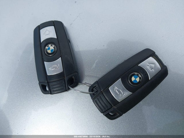 44578906 :رقم المزاد ، WBAPH7C51BE131240 vin ، 2011 Bmw 328i مزاد بيع