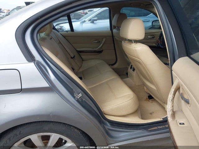 44578906 :رقم المزاد ، WBAPH7C51BE131240 vin ، 2011 Bmw 328i مزاد بيع