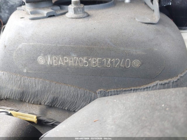 44578906 :رقم المزاد ، WBAPH7C51BE131240 vin ، 2011 Bmw 328i مزاد بيع