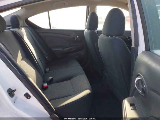 Продажа на аукционе авто 2015 Nissan Versa 1.6 Sv, vin: 3N1CN7AP5FL944913, номер лота: 44578913