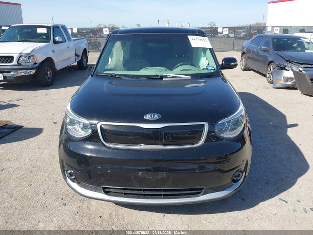 KNDJX3AEXH7023333 KIA Soul Ev +
