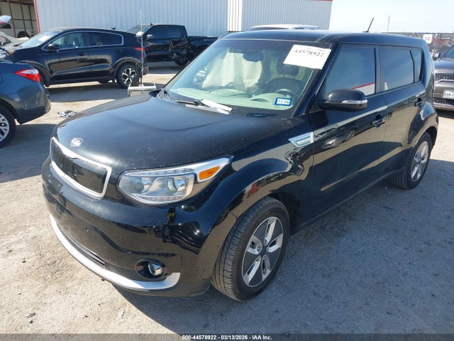 KNDJX3AEXH7023333 KIA Soul Ev +