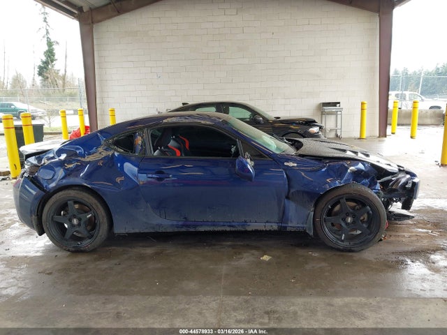JF1ZNAA16G8702301 Scion Fr-s Release Series 2.0