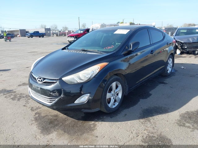2013 Hyundai Elantra Gls მანქანა იყიდება აუქციონზე, vin: 5NPDH4AE9DH419274, აუქციონის ნომერი: 44578940