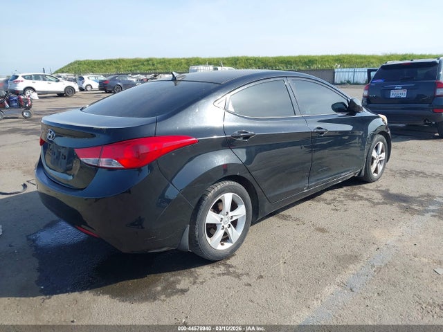 2013 Hyundai Elantra Gls მანქანა იყიდება აუქციონზე, vin: 5NPDH4AE9DH419274, აუქციონის ნომერი: 44578940