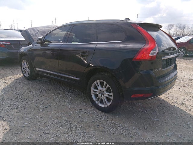 2016 VOLVO XC60 YV440MDK1G2922678 Photo 2